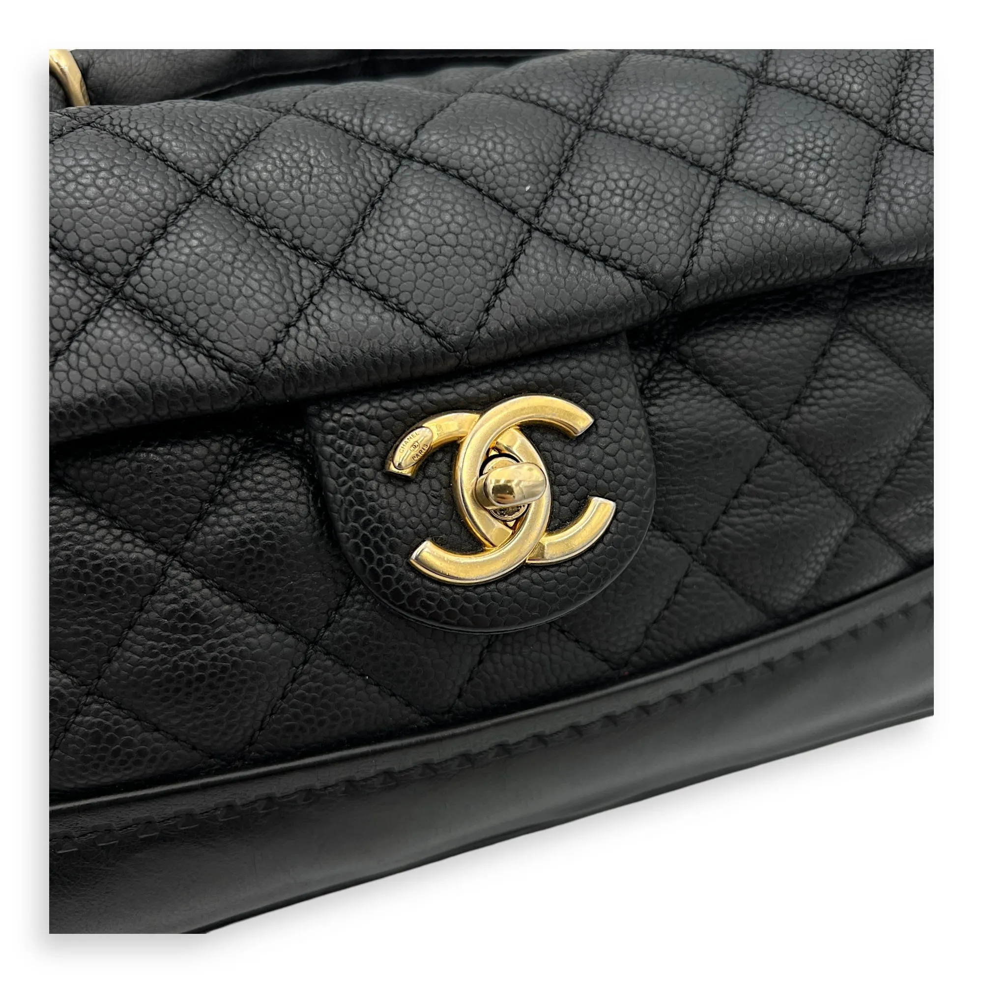 CC Medium Black Crossbody Bag in Caviar Leather, Gold hardware