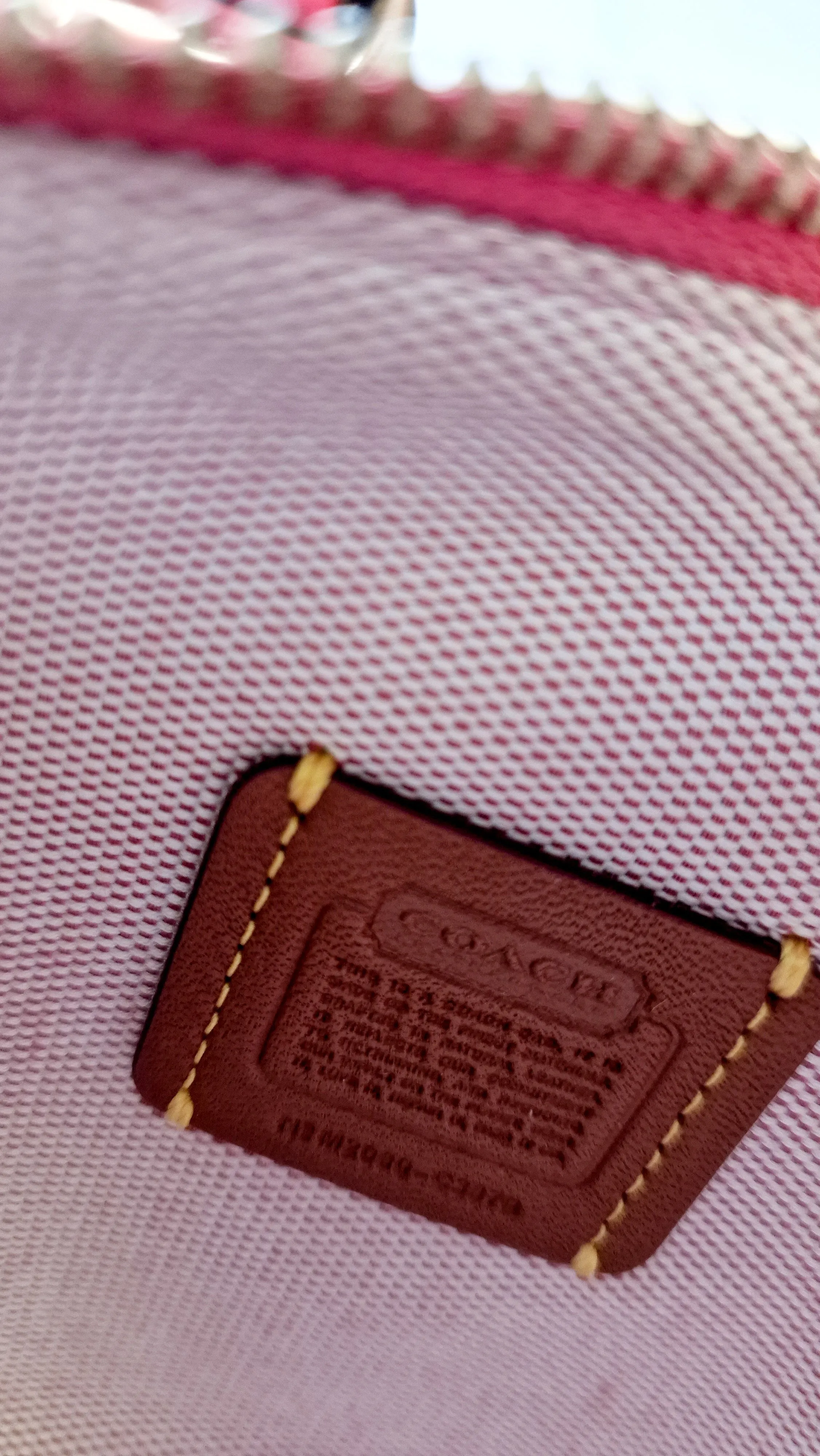 Coach 1941 Rogue 17 in Bright Carmine Red Pink Original Natural Leather - Handbag Mini Bag Crossbody Bag - Coach C3870