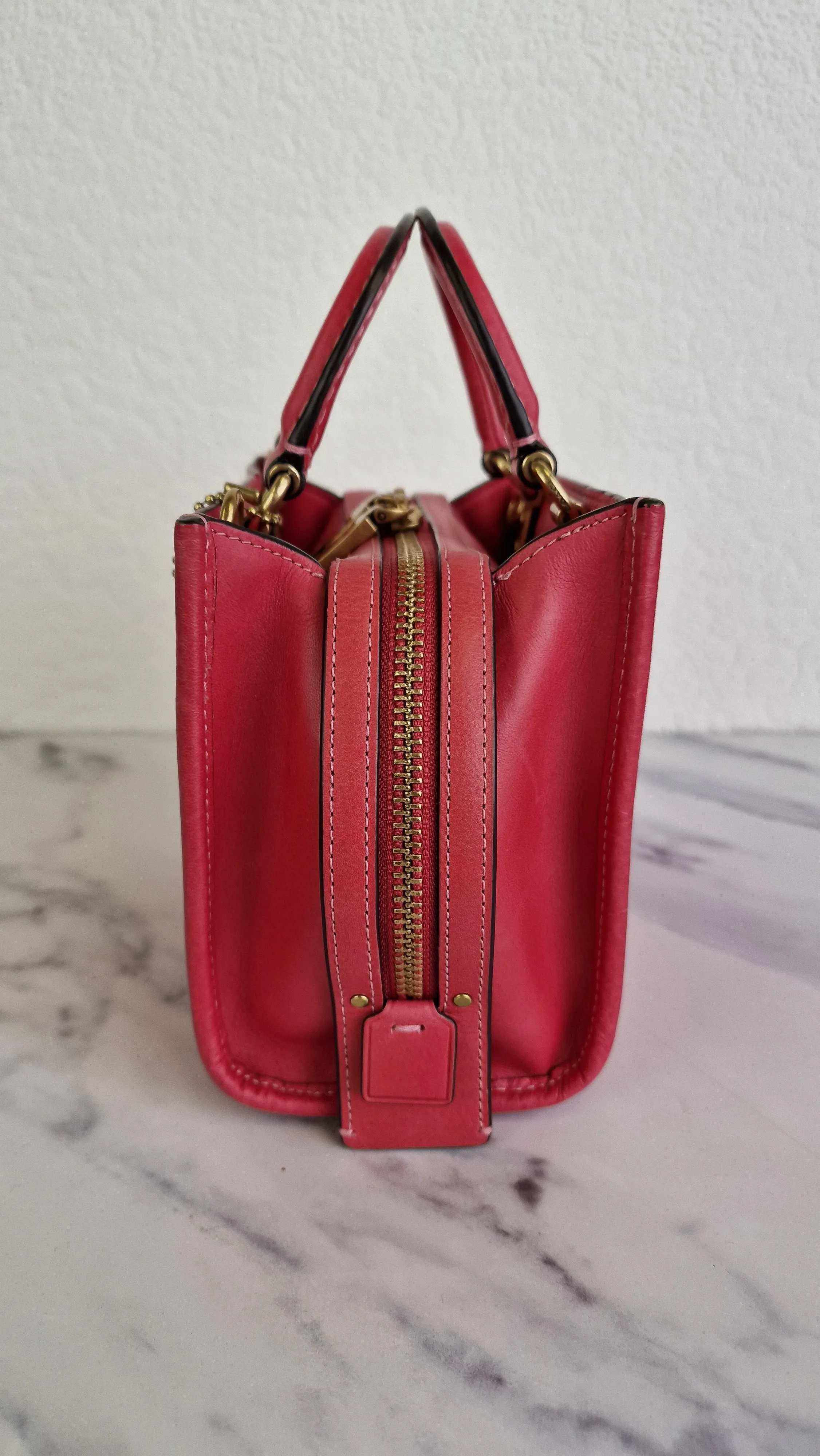 Coach 1941 Rogue 17 in Bright Carmine Red Pink Original Natural Leather - Handbag Mini Bag Crossbody Bag - Coach C3870