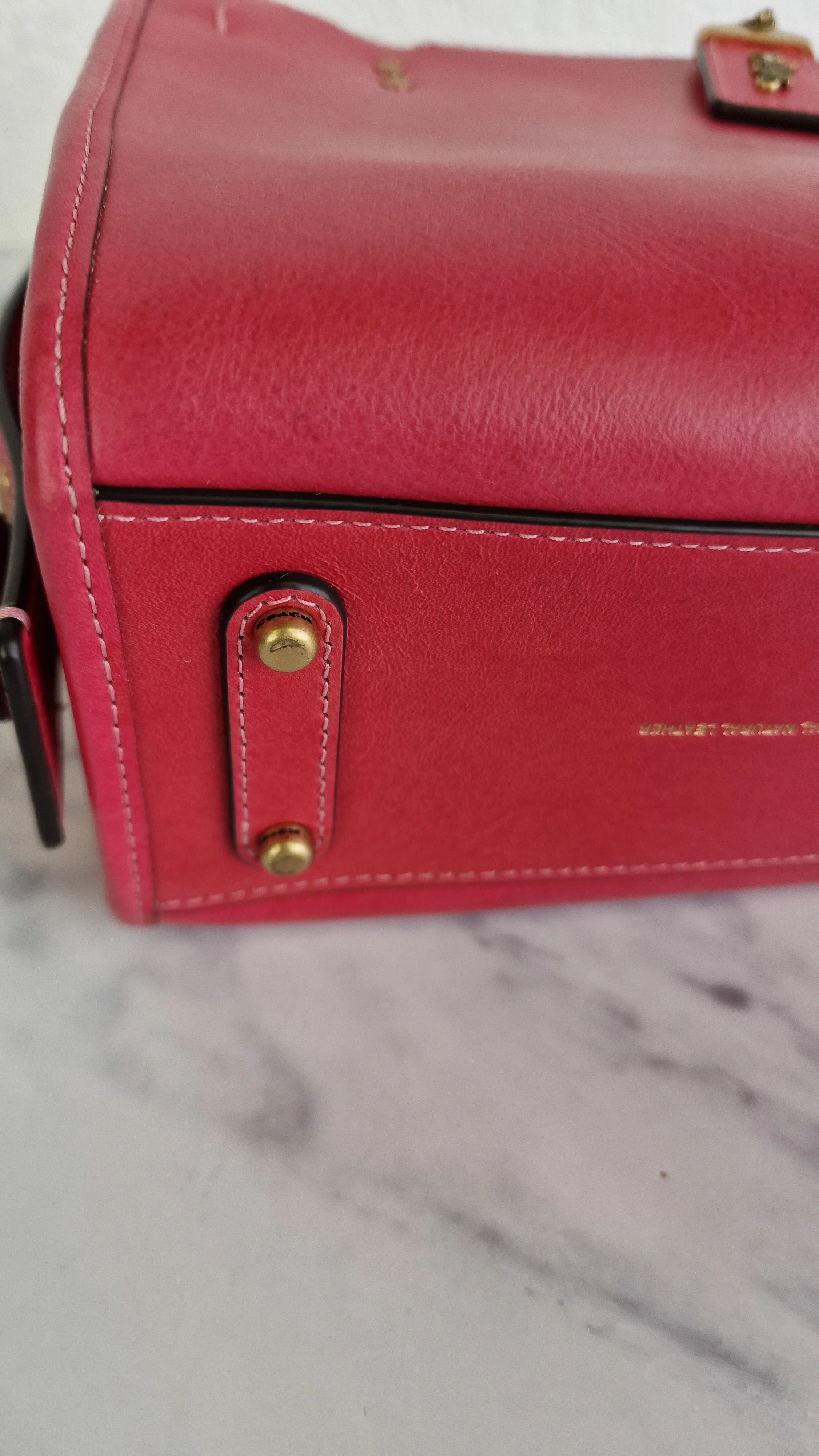 Coach 1941 Rogue 17 in Bright Carmine Red Pink Original Natural Leather - Handbag Mini Bag Crossbody Bag - Coach C3870