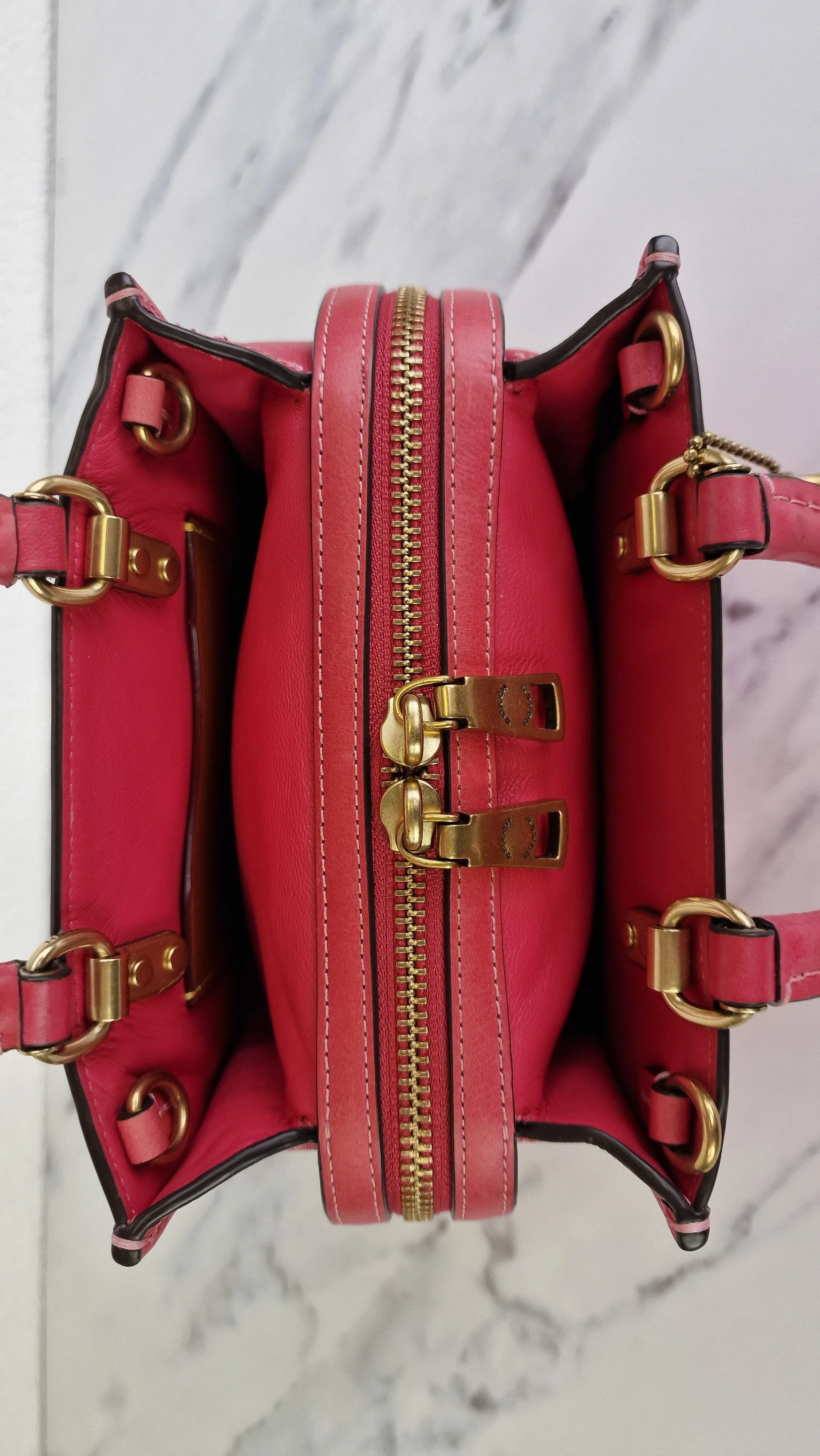 Coach 1941 Rogue 17 in Bright Carmine Red Pink Original Natural Leather - Handbag Mini Bag Crossbody Bag - Coach C3870