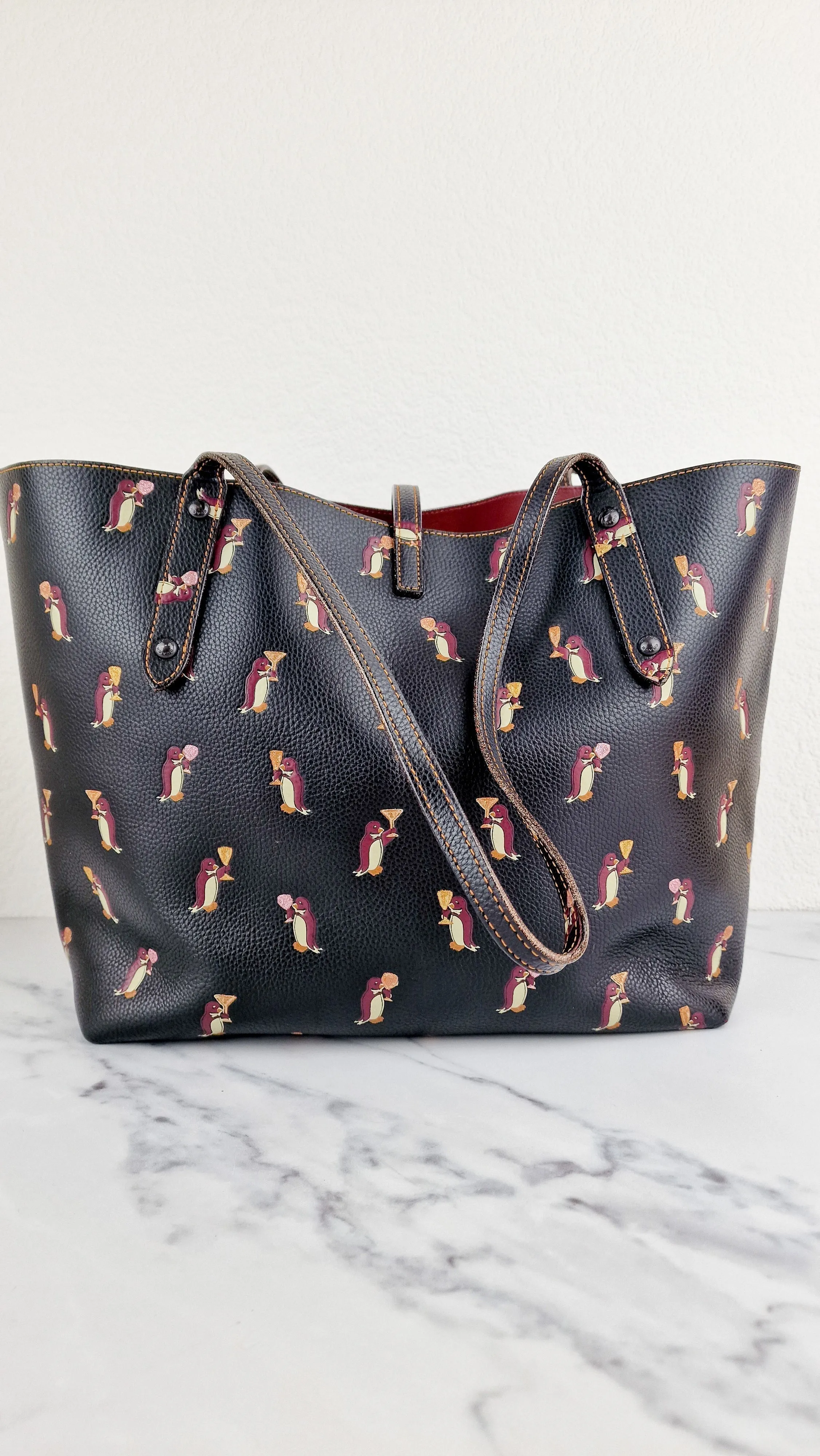 Coach Market Tote with Party Penguins in Black Leather - Shoulder Bag - Coach 25747