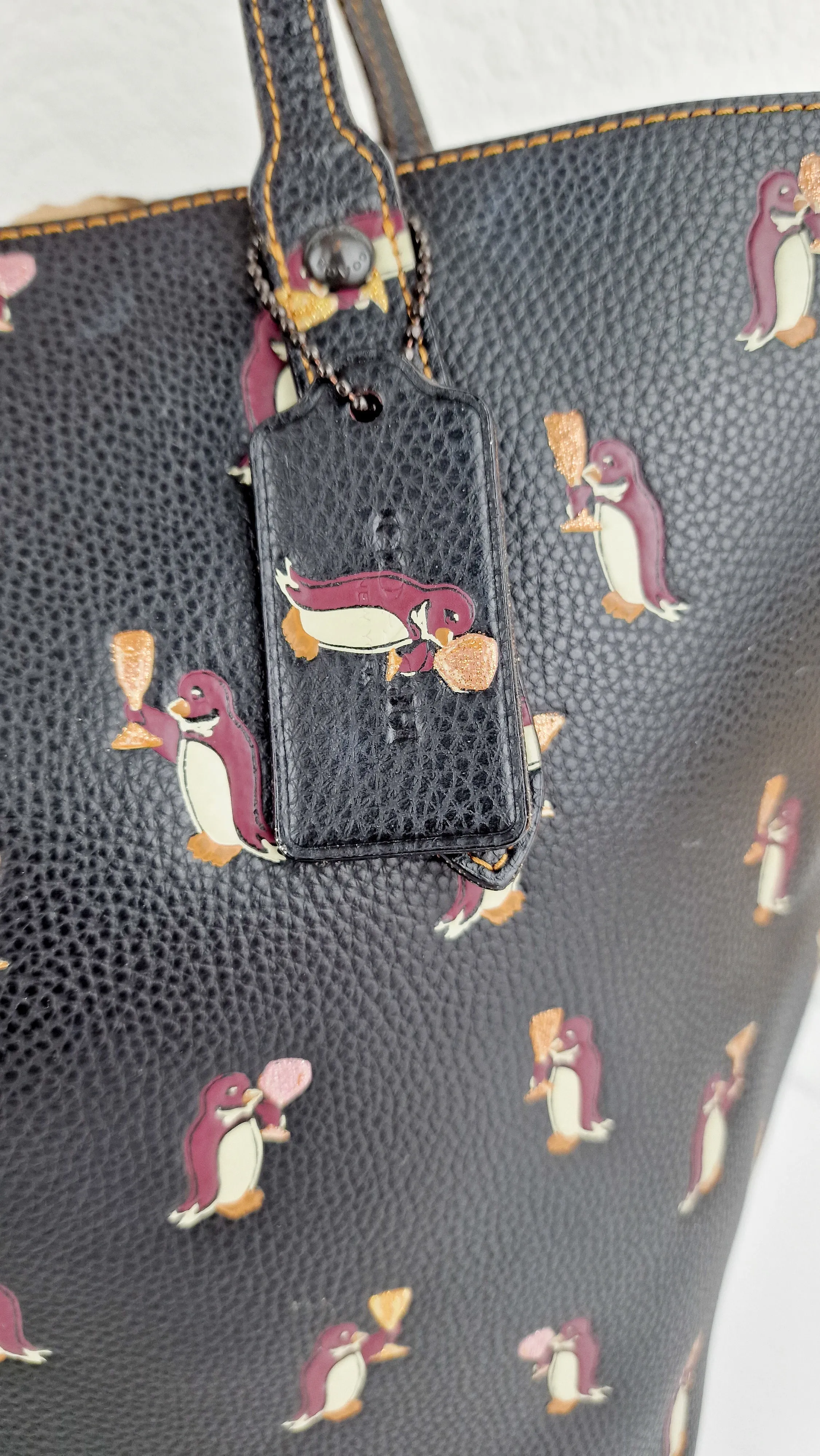 Coach Market Tote with Party Penguins in Black Leather - Shoulder Bag - Coach 25747