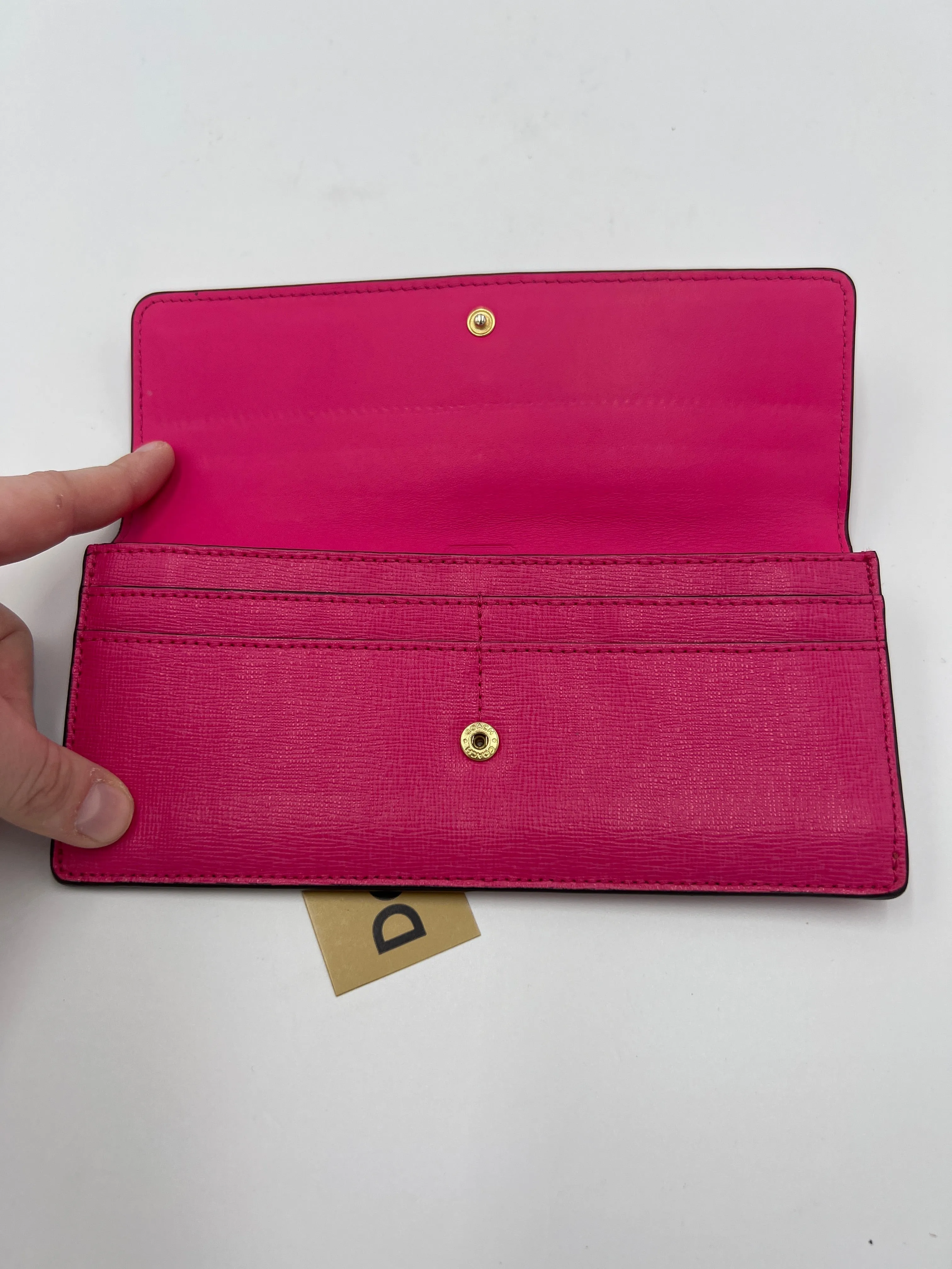 Like New! Wallet Designer By Coach  Size: Medium