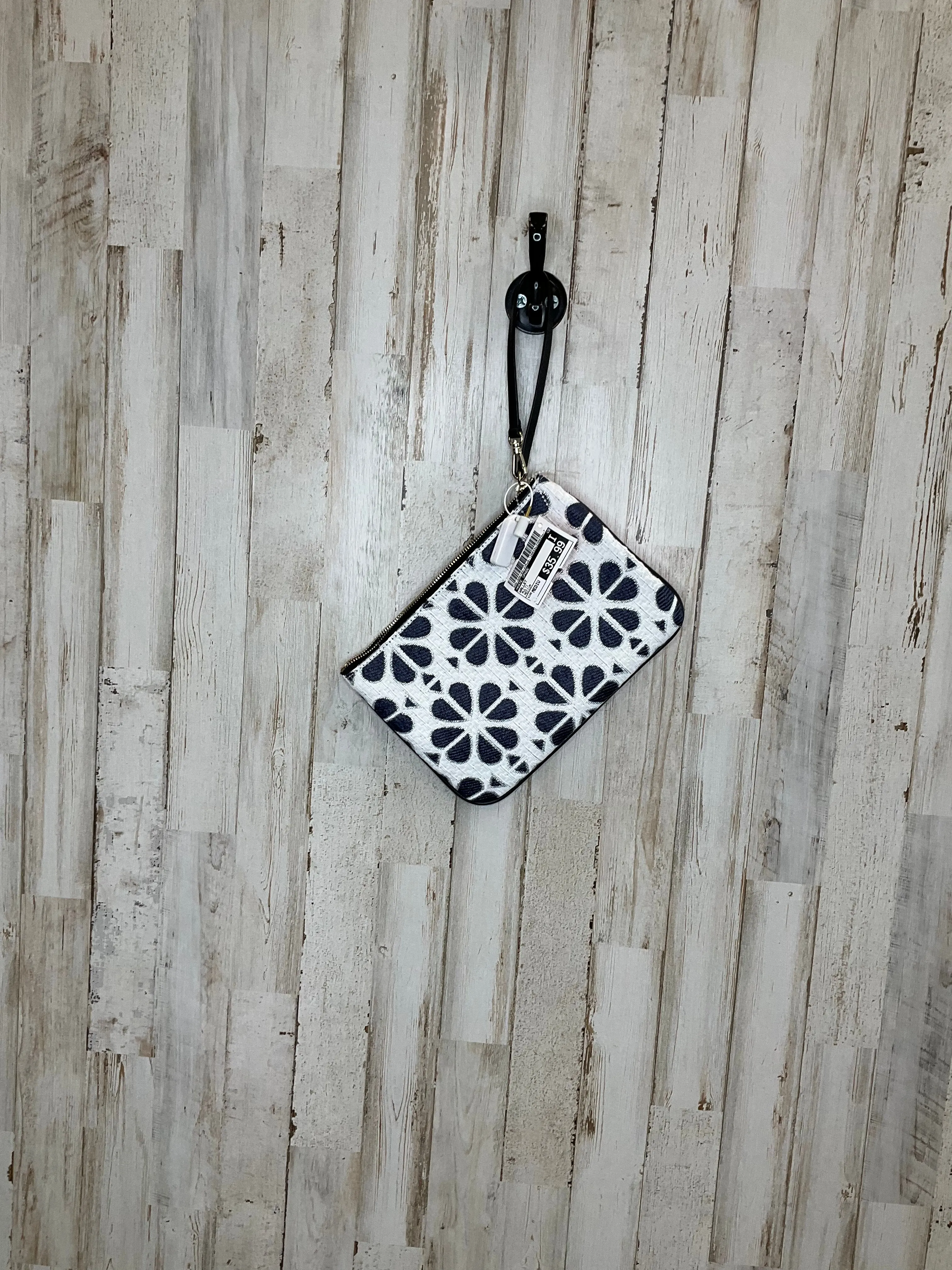 Wallet By Kate Spade  Size: Medium